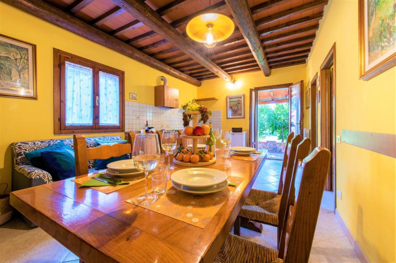 Hostly - Country House Donoratico - Only For Families Exteriör bild
