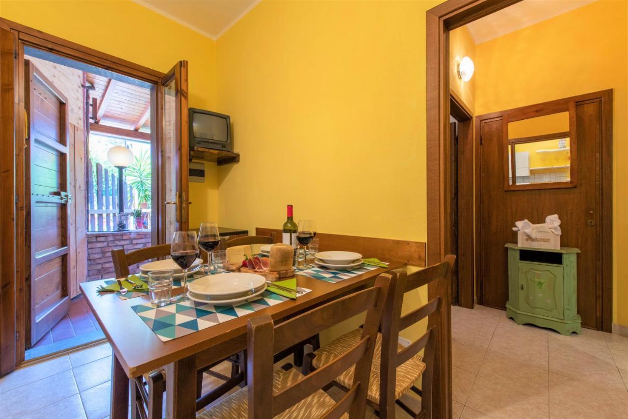Hostly - Country House Donoratico - Only For Families Exteriör bild