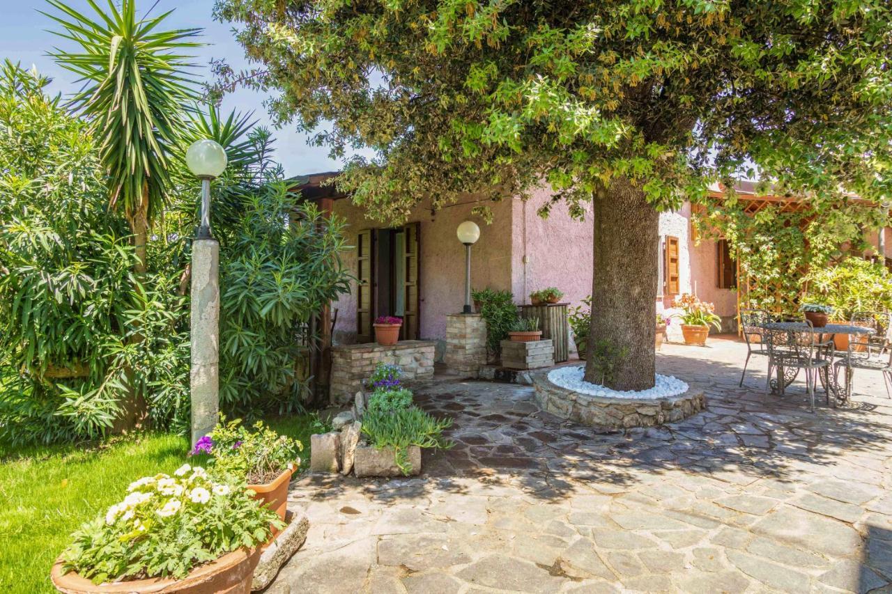 Hostly - Country House Donoratico - Only For Families Exteriör bild