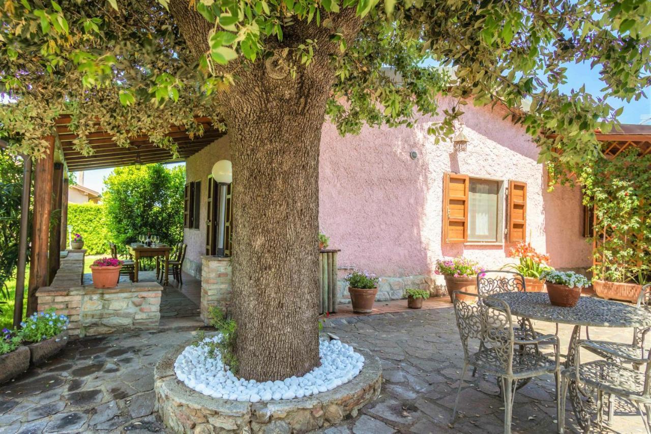 Hostly - Country House Donoratico - Only For Families Exteriör bild